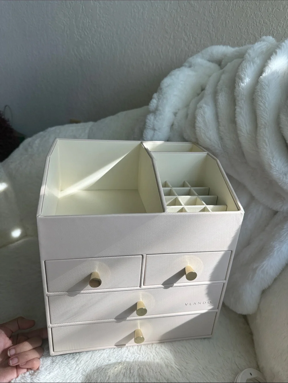 VLANDO Quiet Luxe Large Vanity Makeup Organizer with 3 Drawers pink paste light